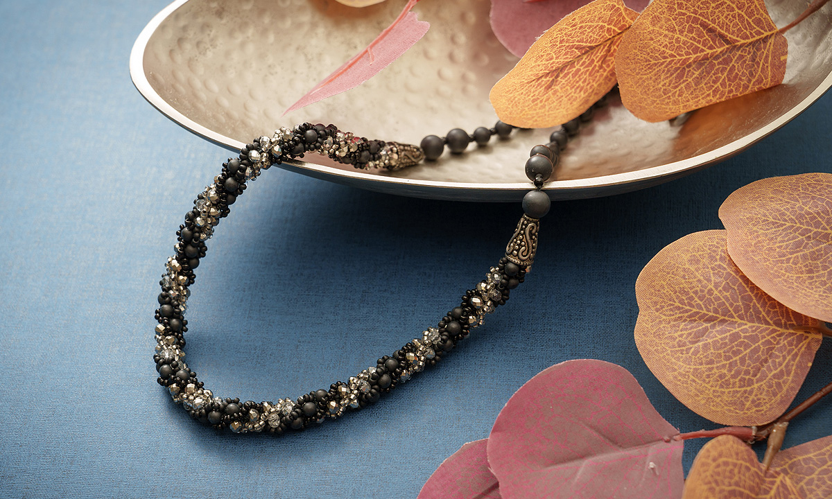 3パターンペレンクロッシェで作るネックレス