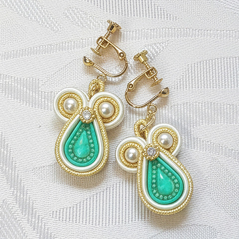 ソウタシエイヤリング～ラスティック（ターコイズ）～