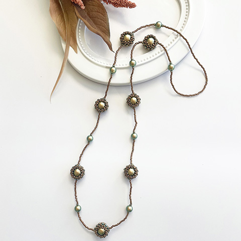 フレーミングボールネックレス／パール