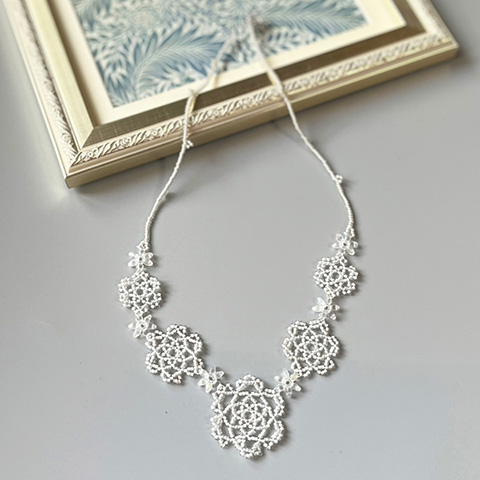 lace flower ～pearl gray～