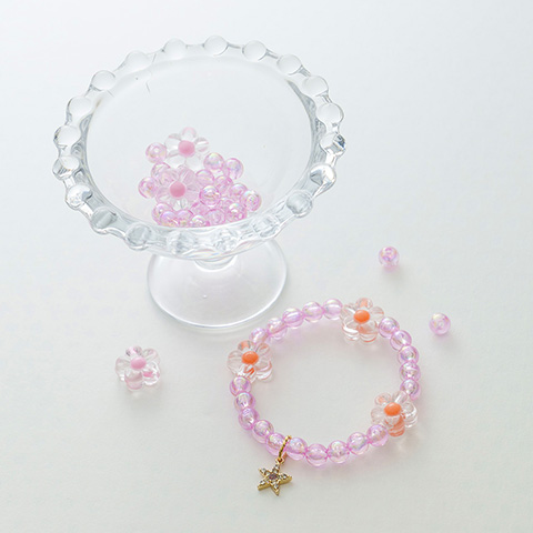 お花のブレスレット／ピンク